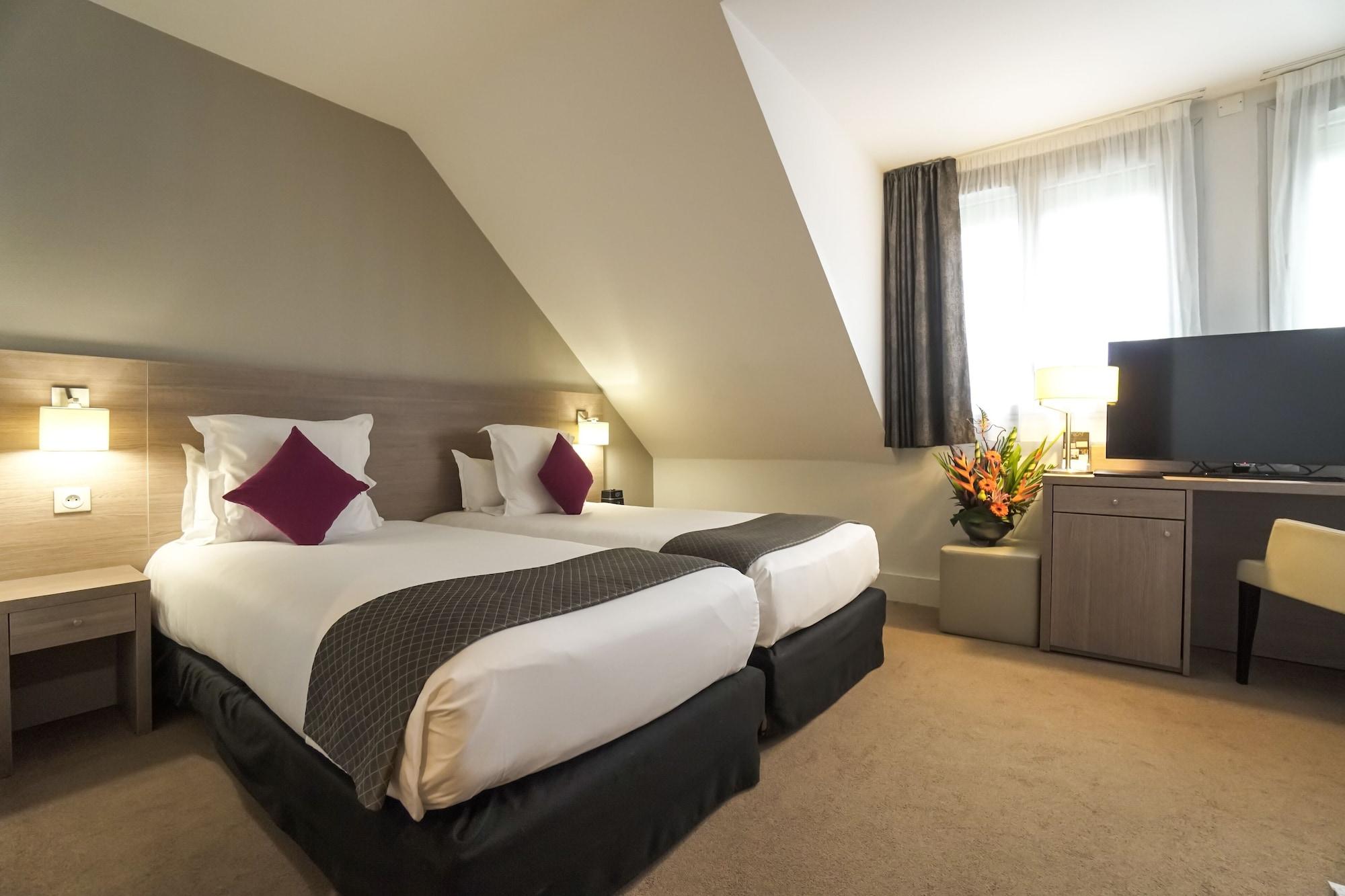 Best Western Plus Hotel Du Parc Chantilly Exterior foto