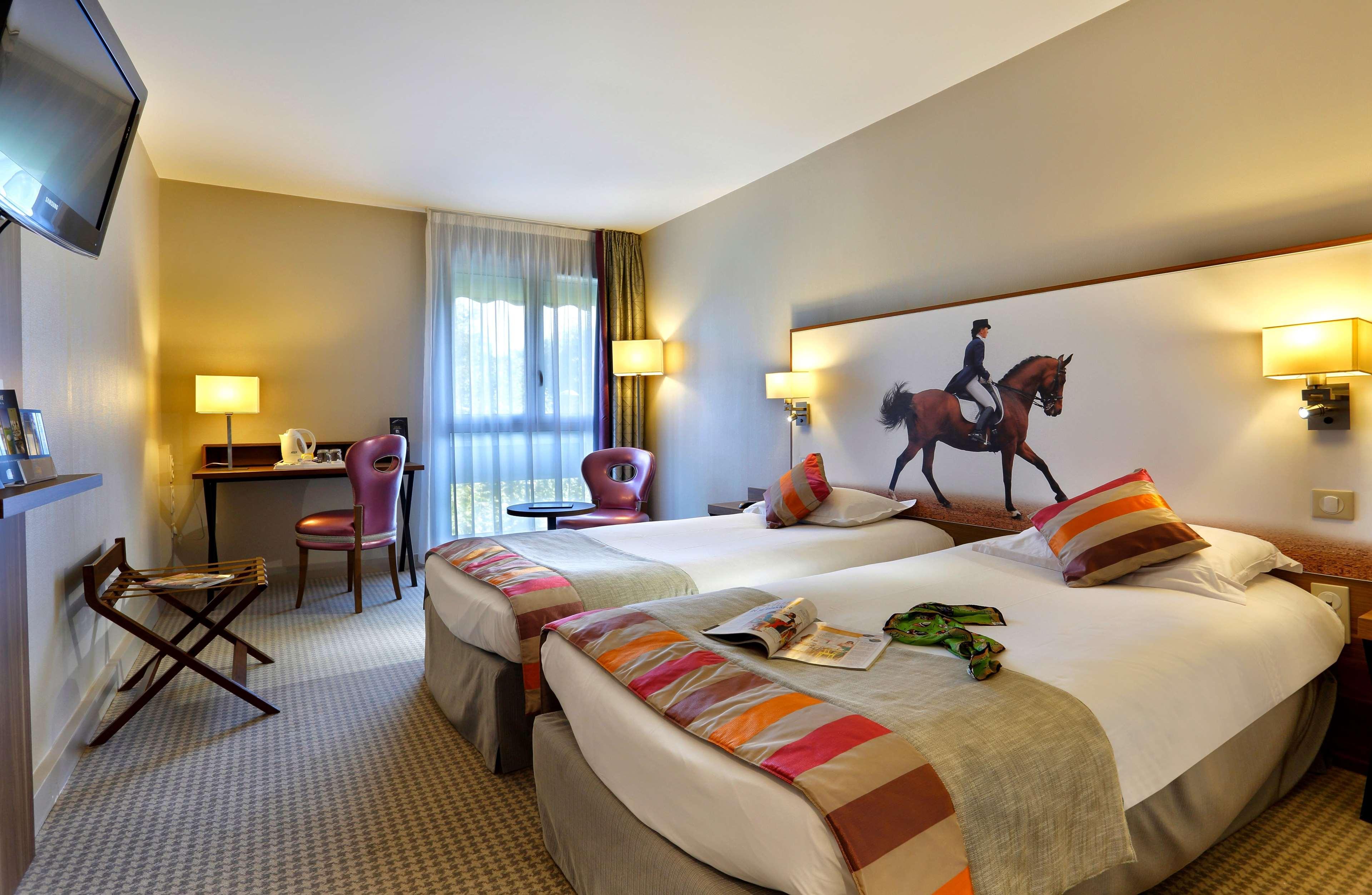 Best Western Plus Hotel Du Parc Chantilly Exterior foto