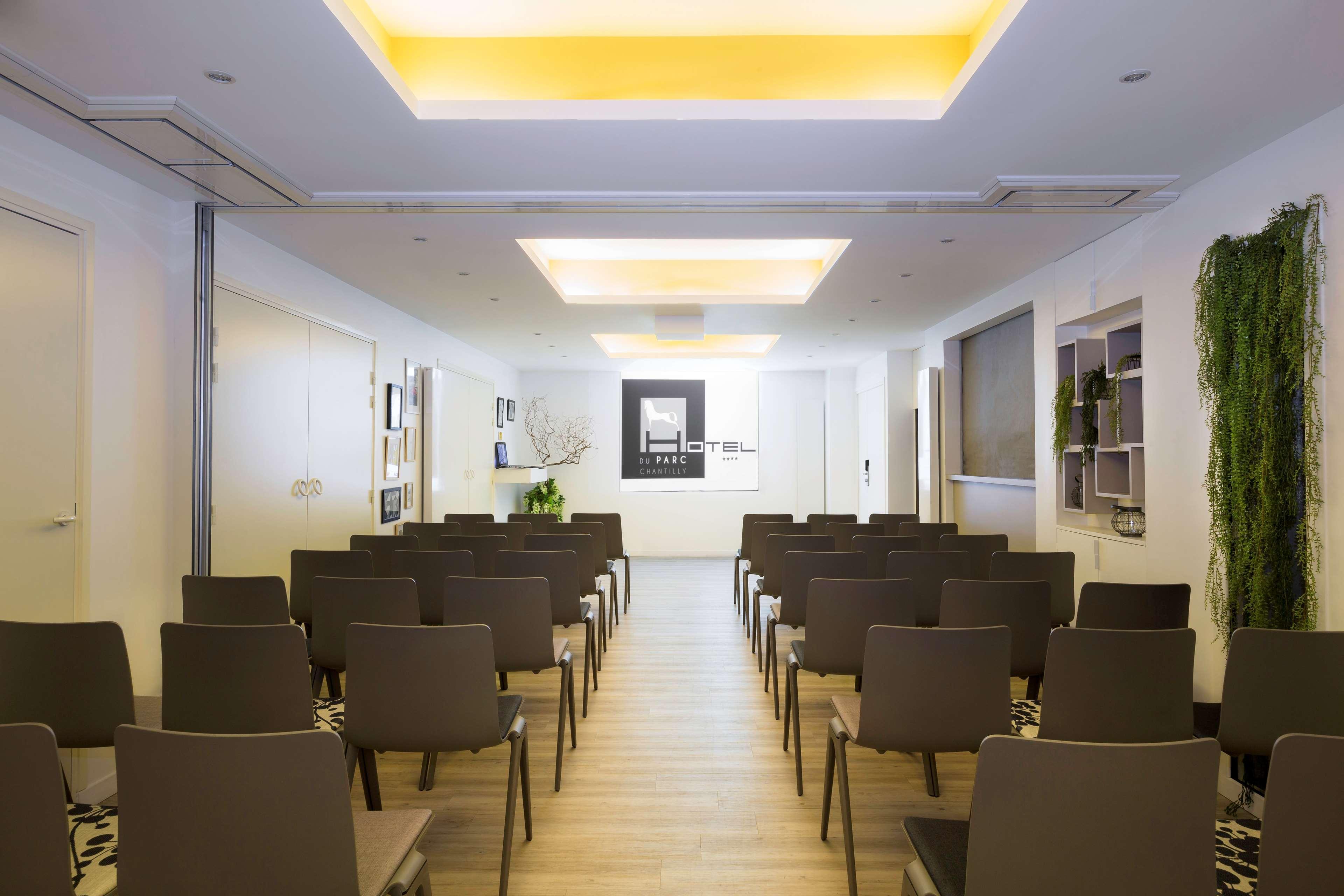 Best Western Plus Hotel Du Parc Chantilly Exterior foto