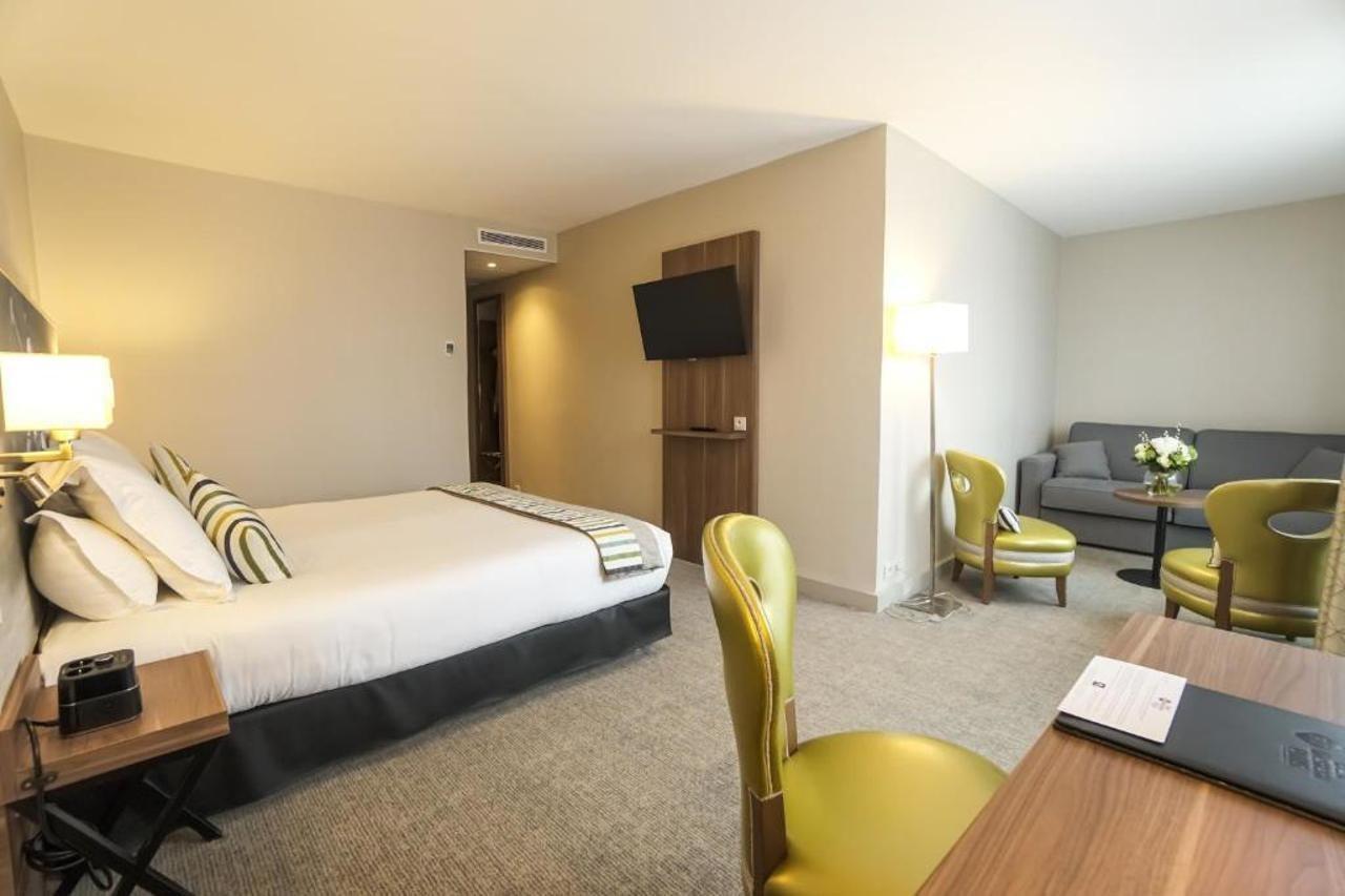 Best Western Plus Hotel Du Parc Chantilly Exterior foto