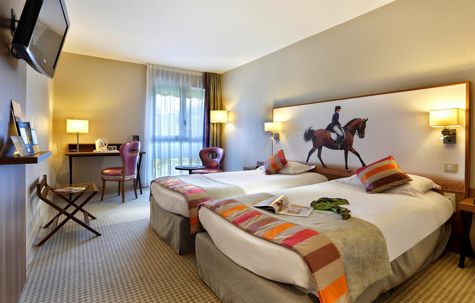 Best Western Plus Hotel Du Parc Chantilly Exterior foto
